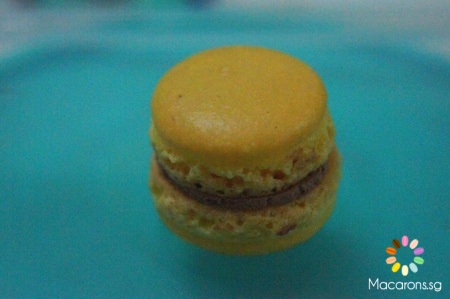 Singapore Macarons - French Meringue Method