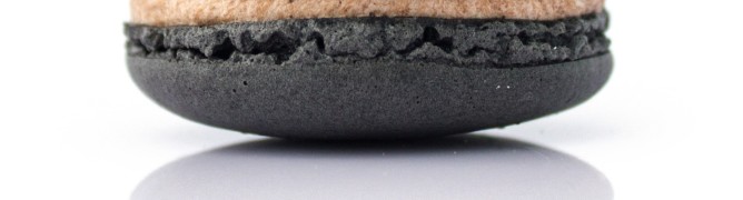 Black-Velvet_Macarons In Singapore